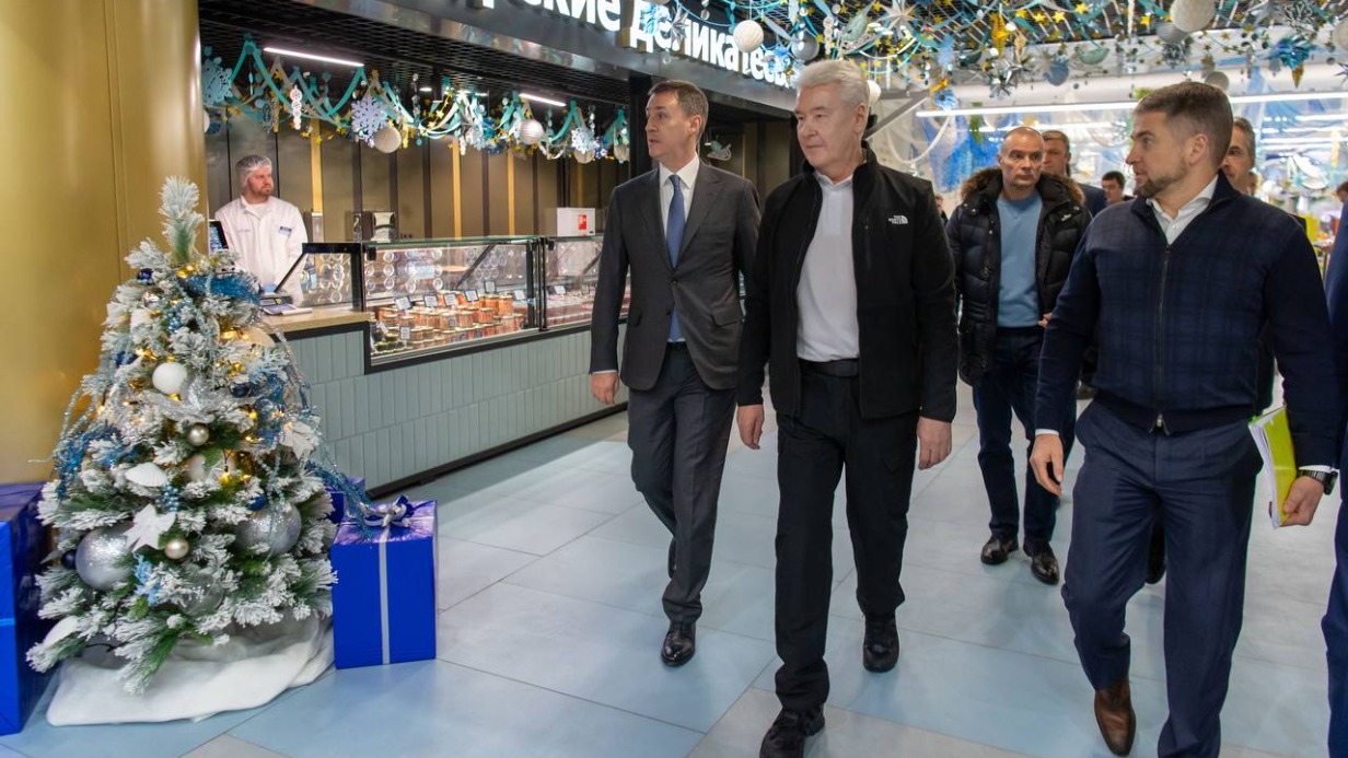 Собянин и Патрушев открыли рыбный рынок «Москва на волне»