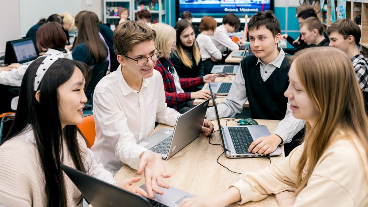 Собянин рассказал, как в Москве готовят будущих инженеров и ИТ-специалистов