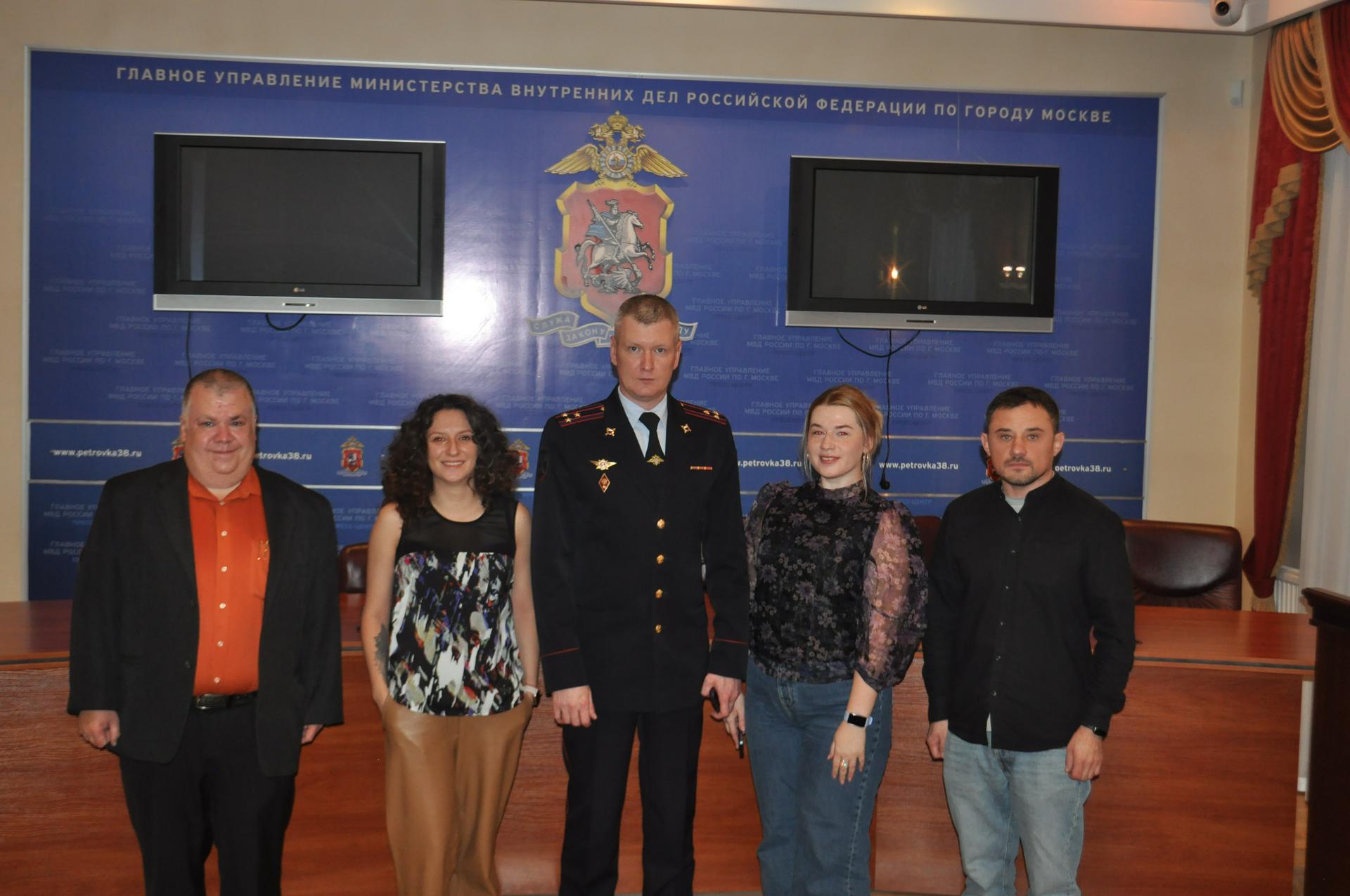 Журналисты «Вечерней Москвы» получили грамоты столичной полиции