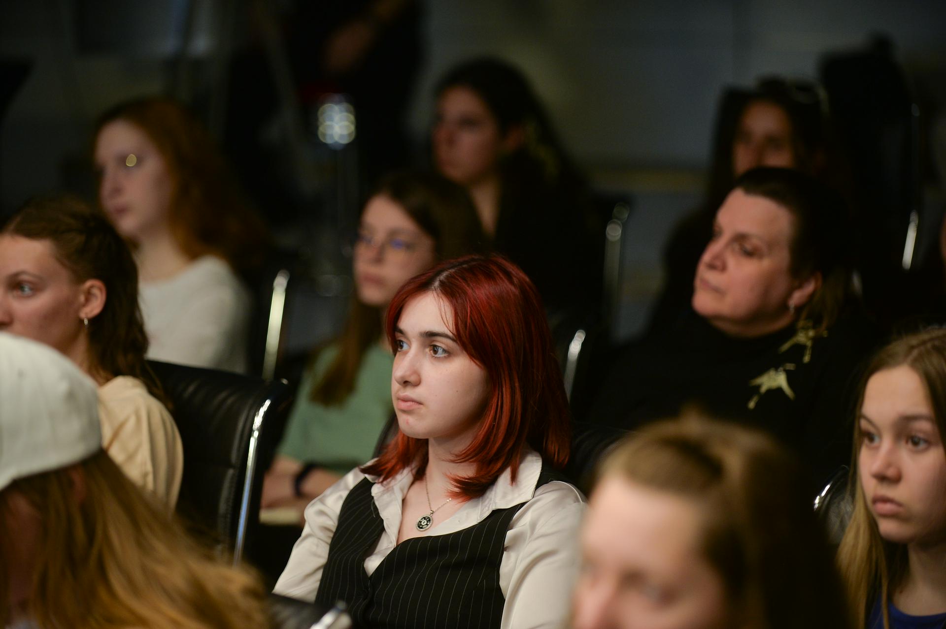 Выполненное практическое задание по теме «Аудиоформаты в современных медиа». Ткаченко Оксана и Филлипова Вероника.