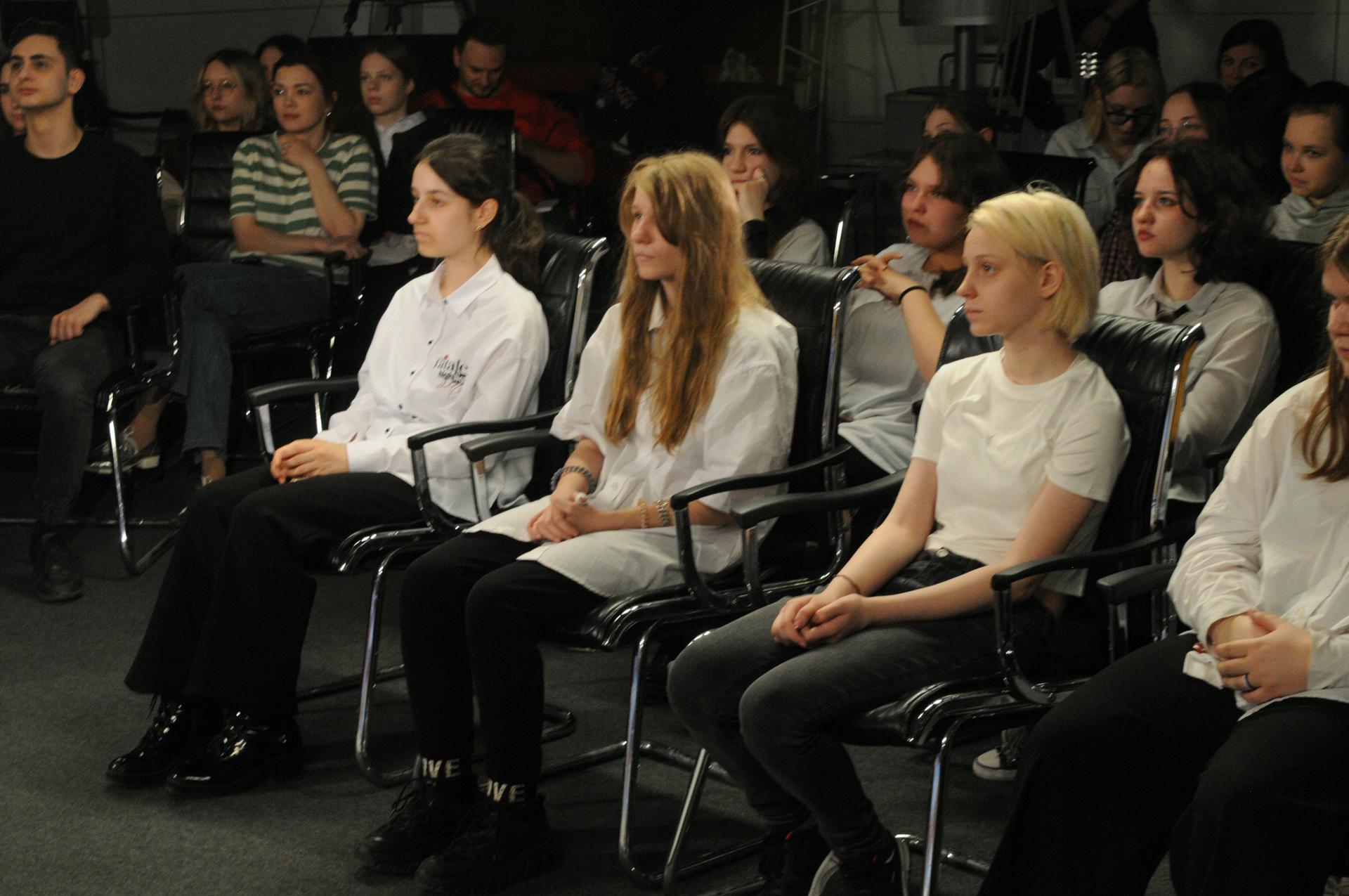 Выполненное задание на тему «Зачем знать чужую культуру?». Ирина Арцимович