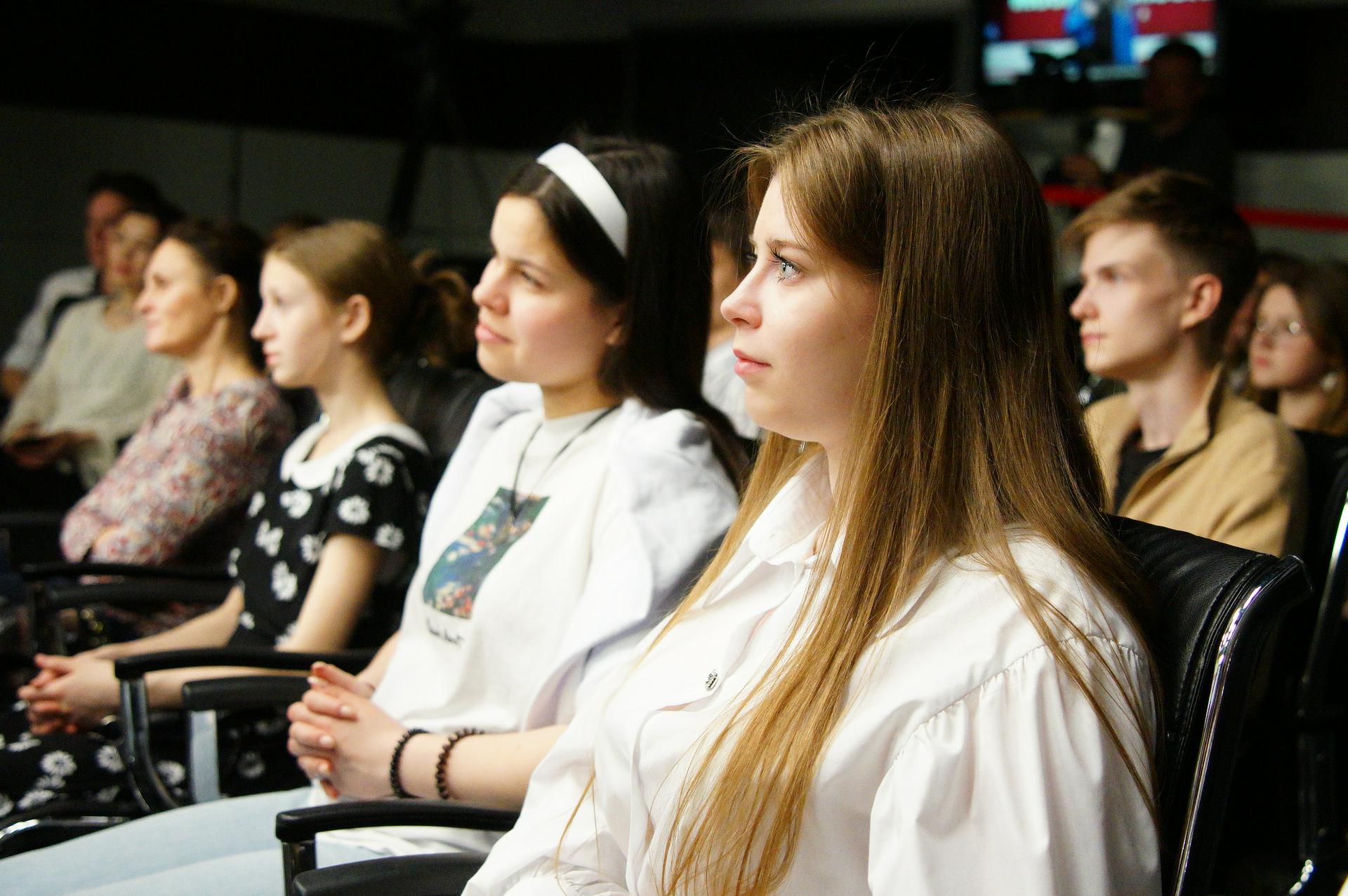 Выполненное задание на тему «Зачем знать чужую культуру?». Полина Дергачева