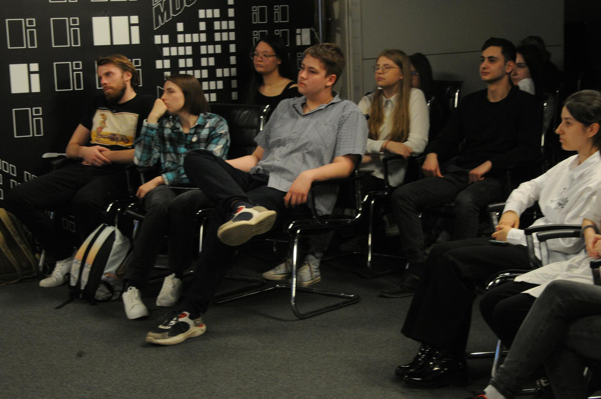 Выполненное практическое задание на тему «Нужны ли уроки труда в школе?». Ананян Аспрам.