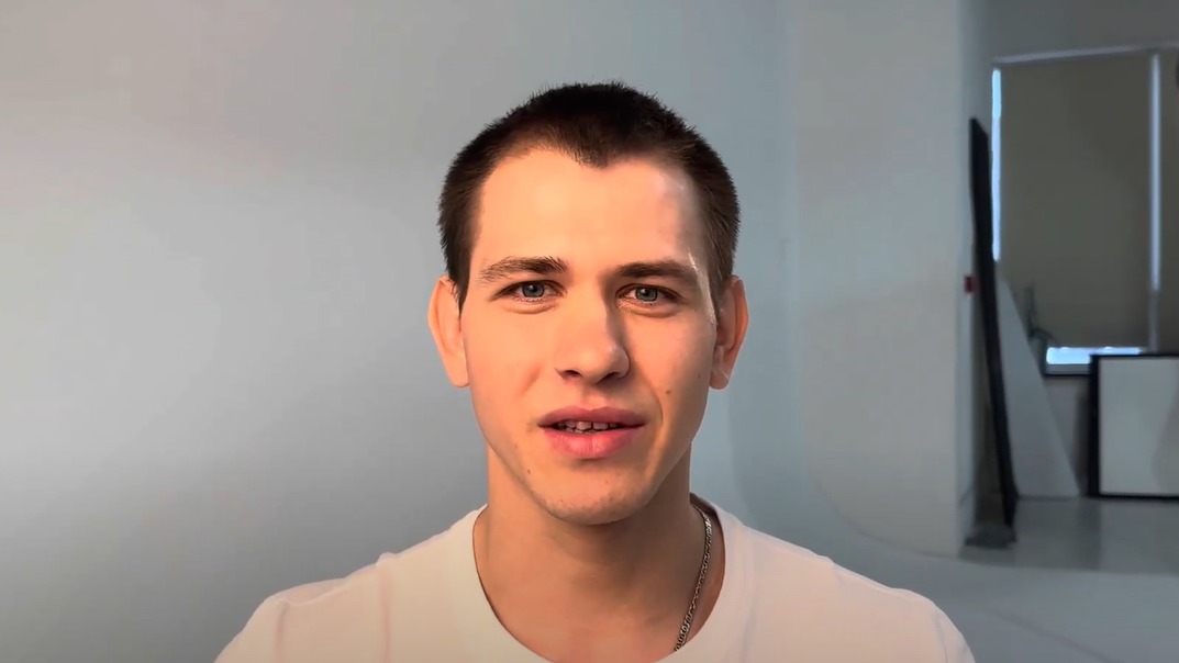 СМИ: Актер из фильма «Бык» Александр Левин обвинил супругу в похищении сына