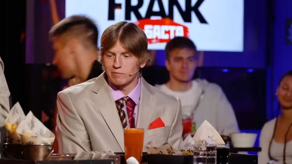 «Коллег вижу постоянно»: комик Щербаков рассказал о работе в метро