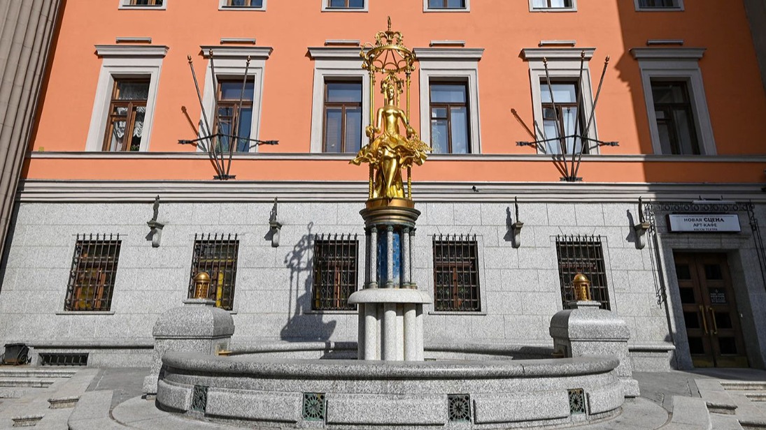 Скульптура «Принцесса Турандот» вернулась на Арбат после реставрации