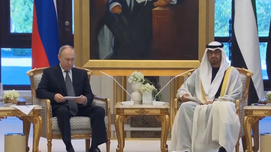 Переговоры Путина и президента ОАЭ начались в Абу-Даби