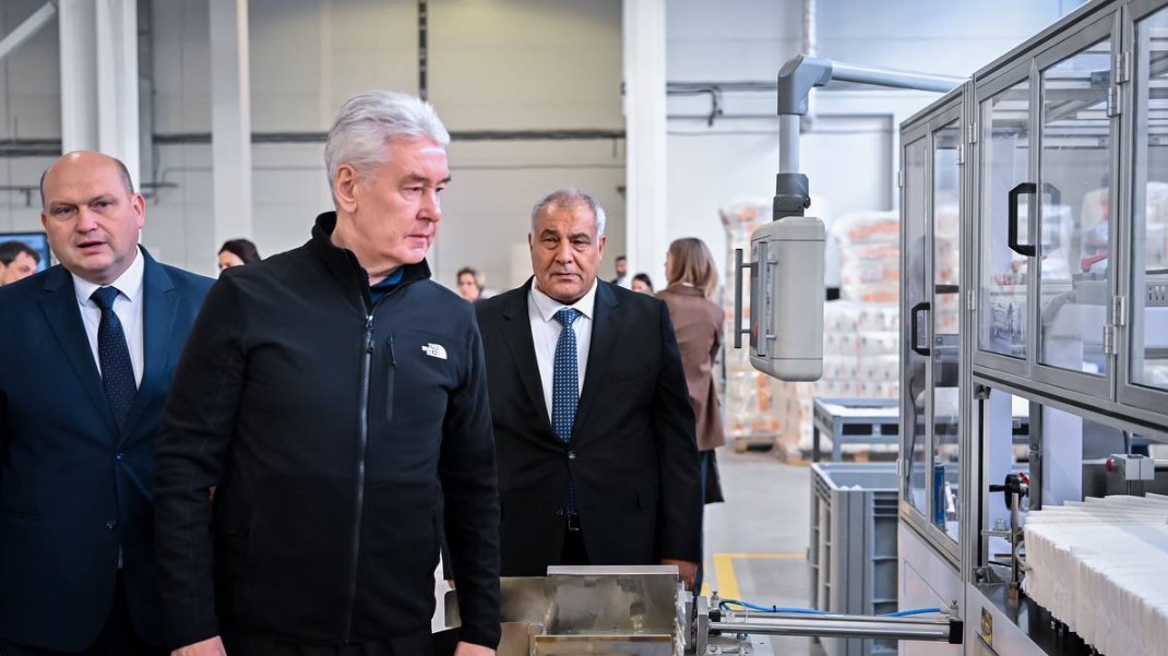 Собянин объявил об открытии завода по производству медизделий в «Рудневе»