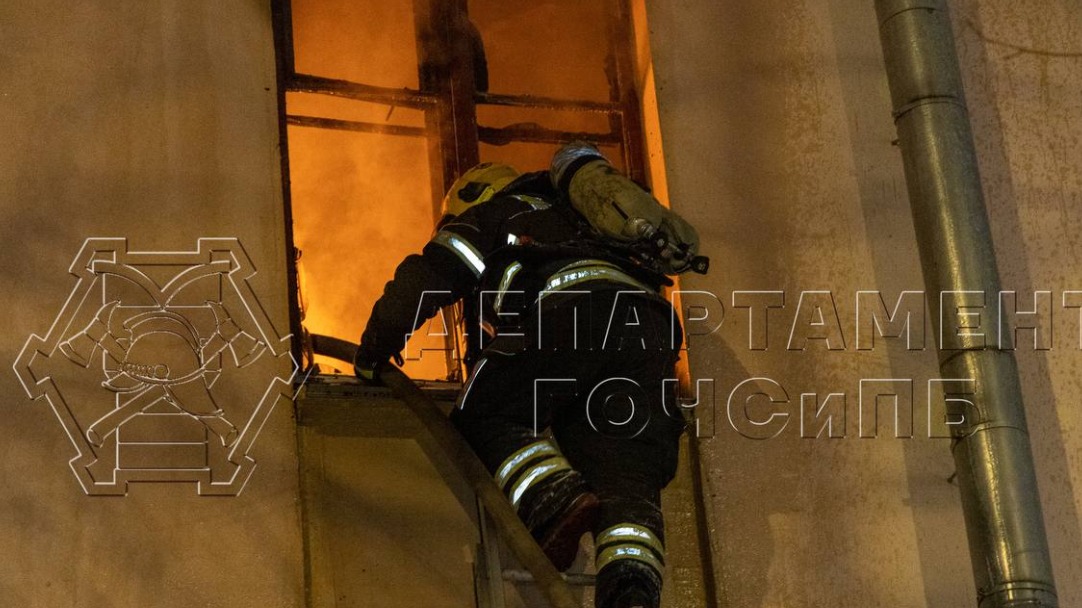 Стали известны подробности пожара на Хорошевском шоссе в Москве