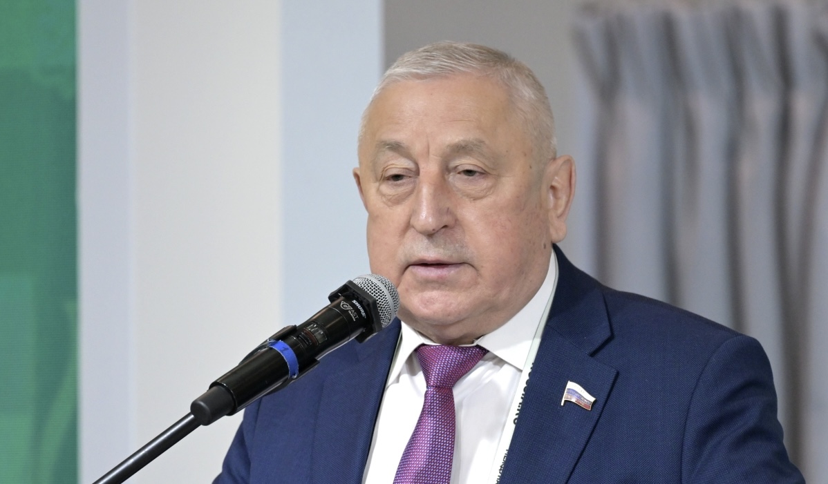 РИА Новости: КПРФ может выставить кандидатуру Харитонова на президентские выборы