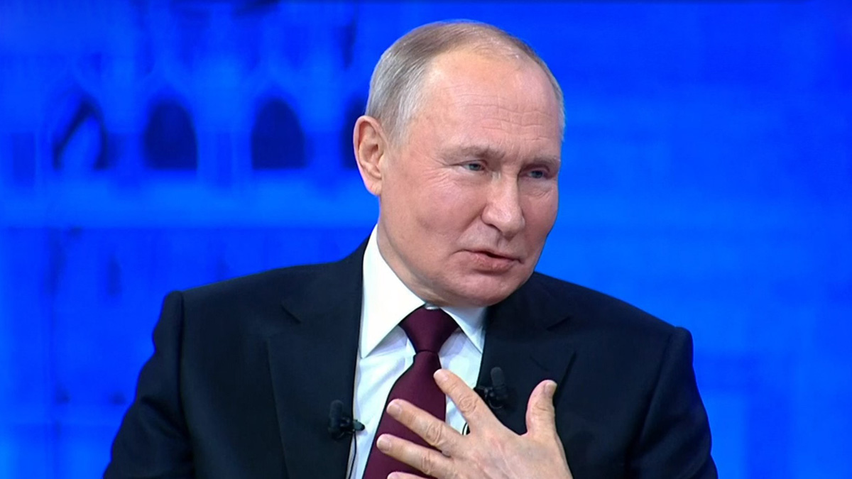 «Никогда денег нет»: Путин пошутил про Министерство финансов в ходе прямой линии