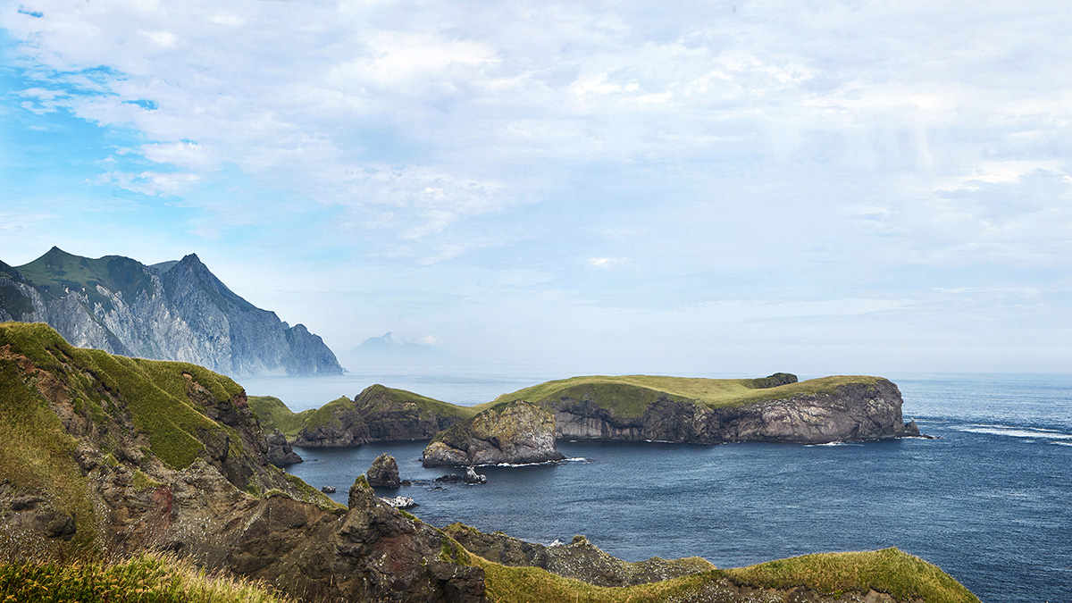 На Курилах пропала группа туристов из десяти человек