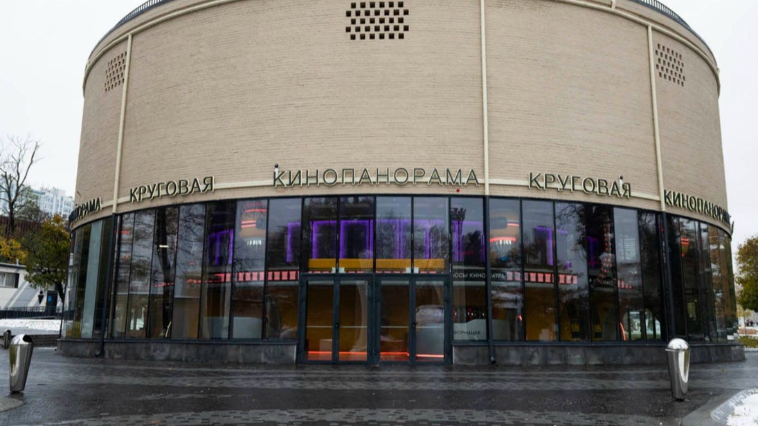 Москвичам рассказали, какие фильмы посмотреть в «Круговой кинопанораме» на ВДНХ