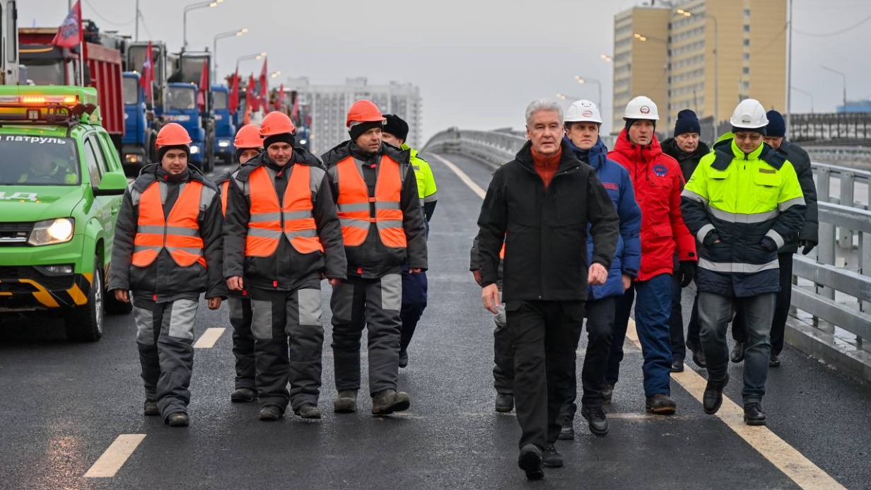 Собянин открыл движение по Дмитровскому путепроводу в сторону области