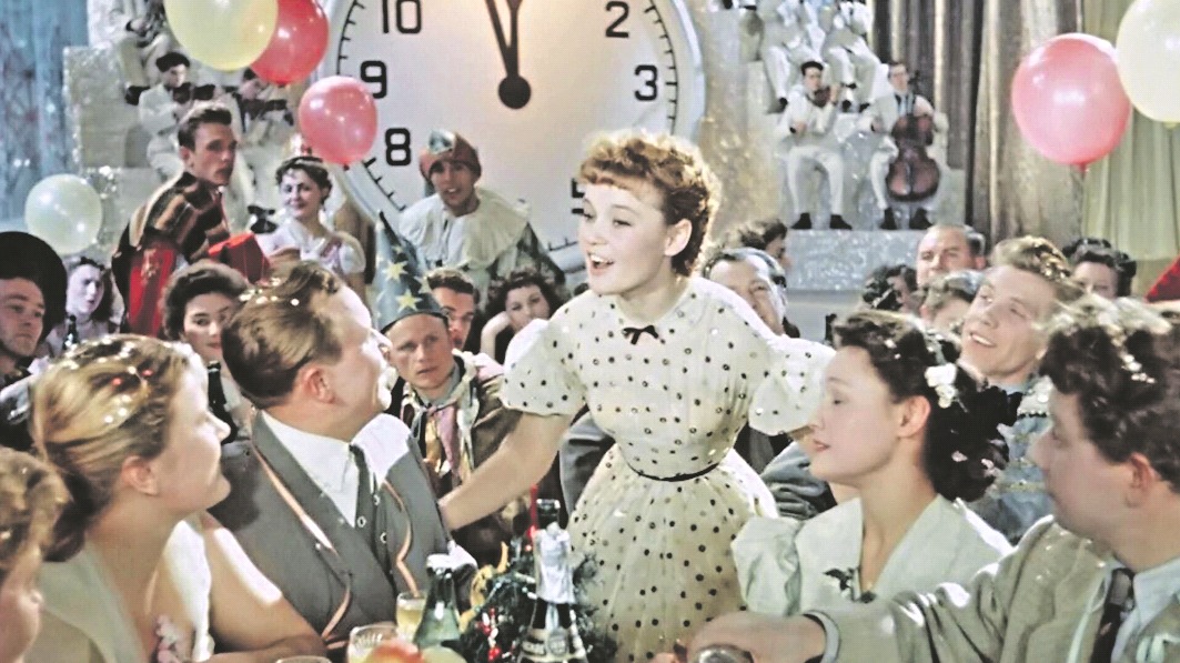 У новогодних застолий сложились свои традиции