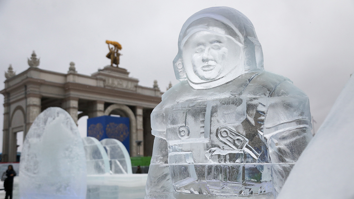 Более 1,5 миллиона человек посетили фестиваль ледяных скульптур «Зимы в Москве»