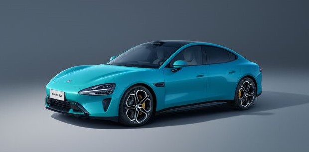 «Так же хорош, как Porsche»: Xiaomi представила свой первый электромобиль SU7