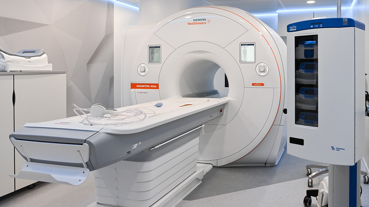 Врач Карасев дал советы, как справиться с паникой перед прохождением МРТ