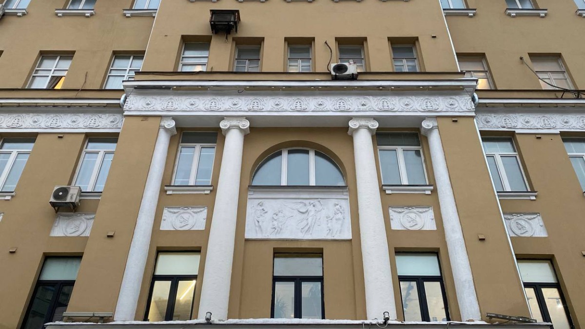 Архитектура как украшение: ФКР Москвы назвал жемчужины капремонта жилого фонда-2023