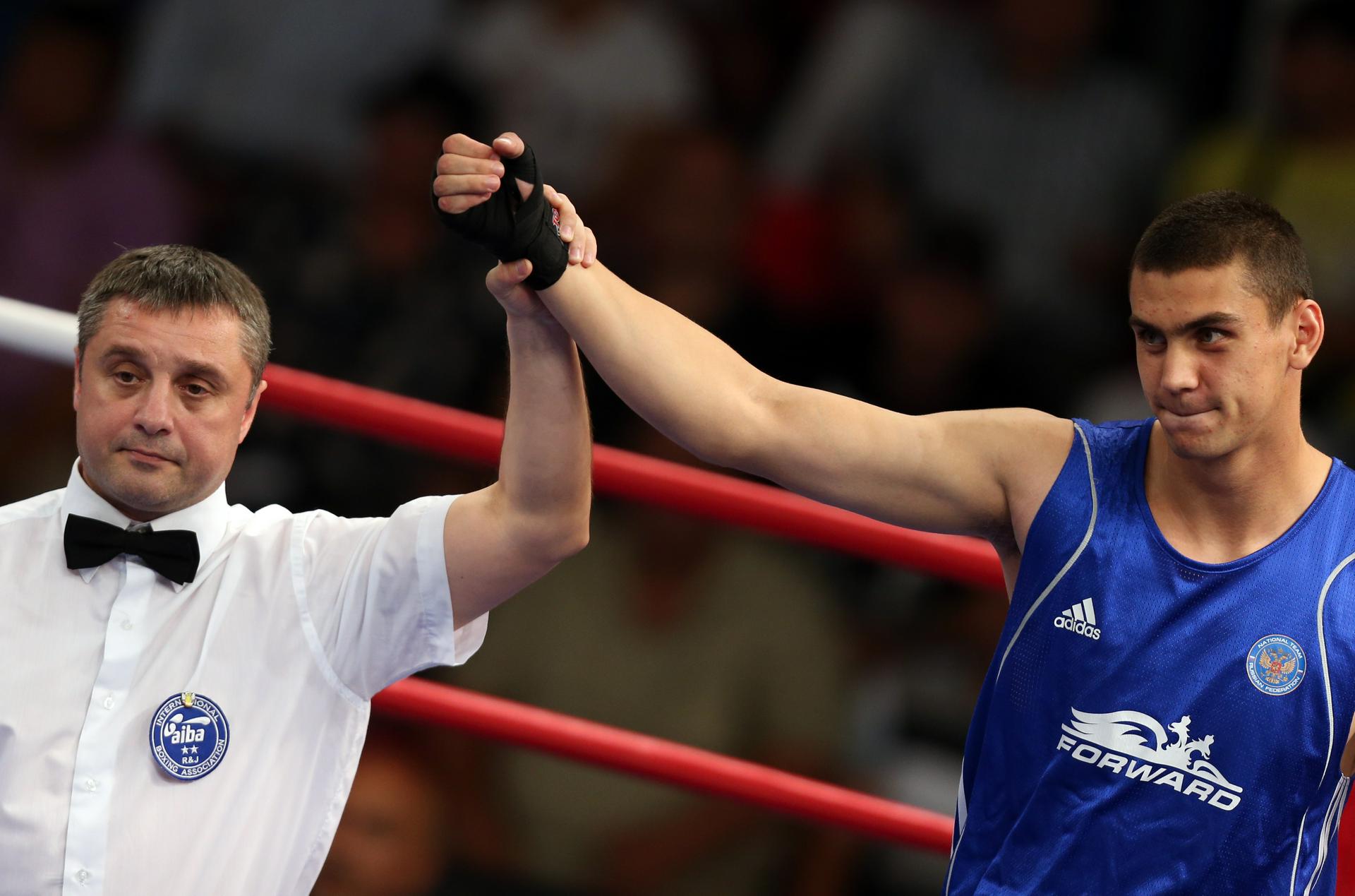 Боксер Евгений Тищенко завоевал титул чемпиона мира WBA