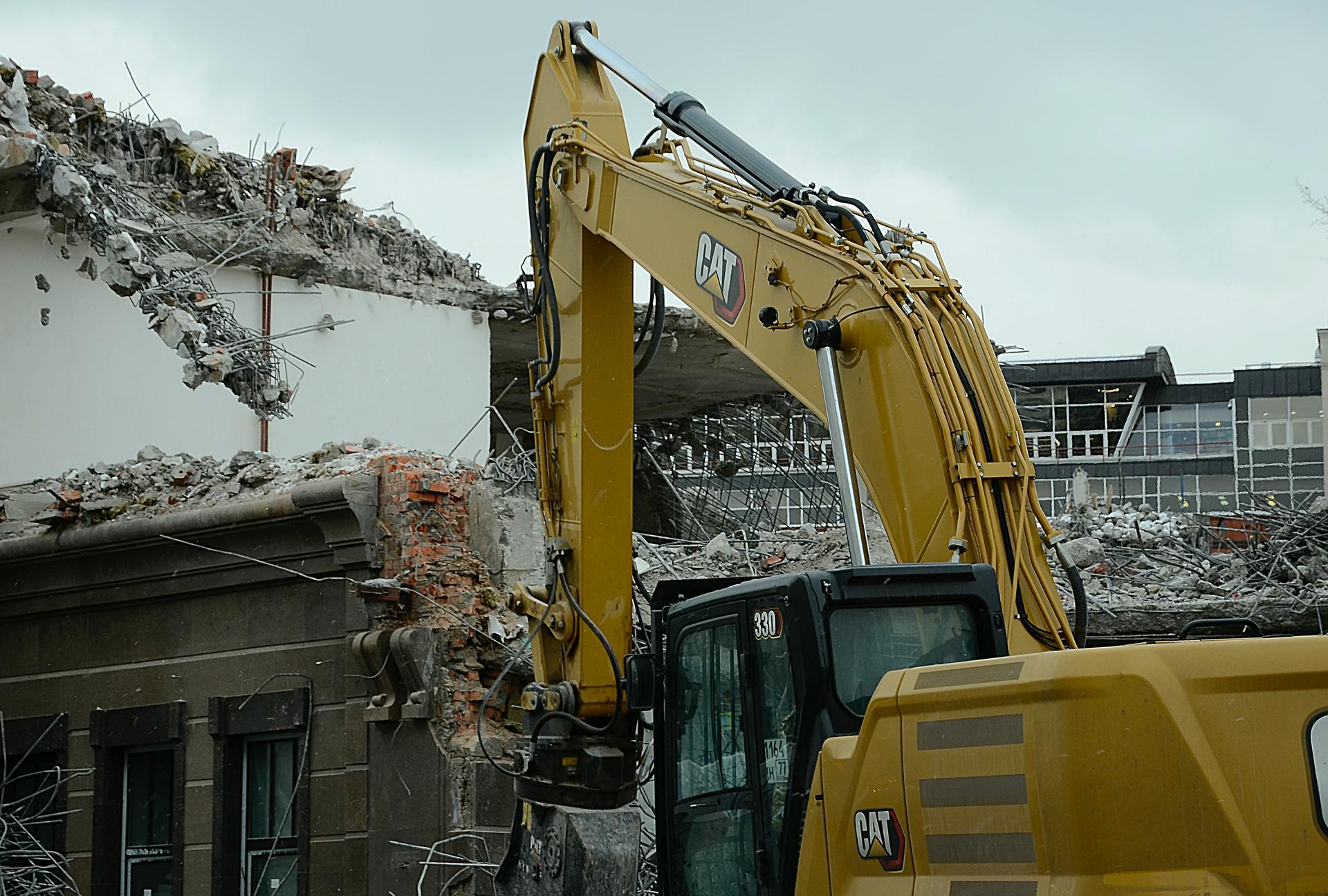 экскаватор