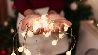 Как украсить рабочее место и не нарваться на штраф