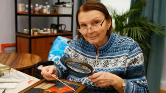 Перед образом святым: как москвичи старшего поколения реставрируют и пишут иконы