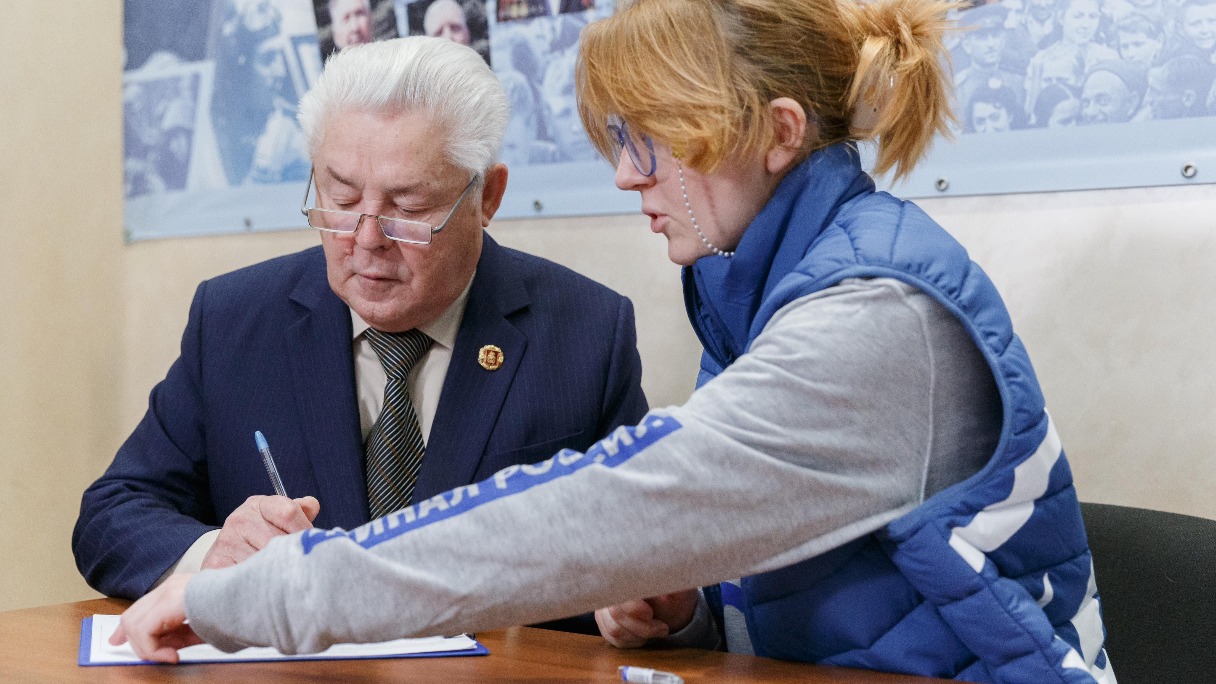 Столичные ветераны поддержали решение Путина участвовать в выборах