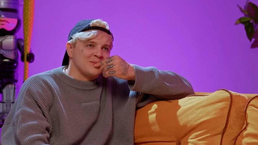 СМИ: Солиста группы RASA Поплеева задержали сотрудники ГИБДД