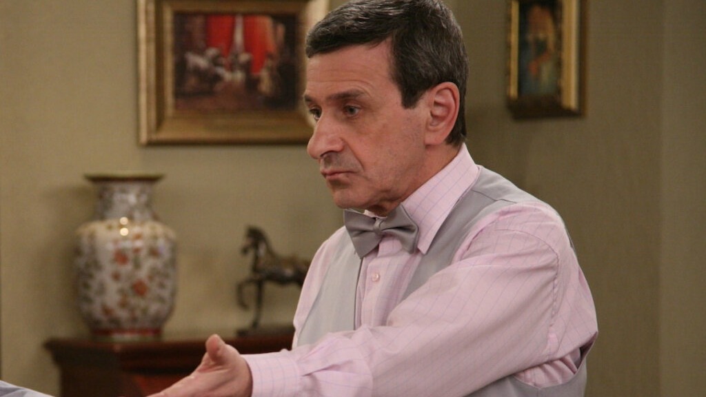 Актер Борис Смолкин заявил о постепенном исчезновении коренных москвичей