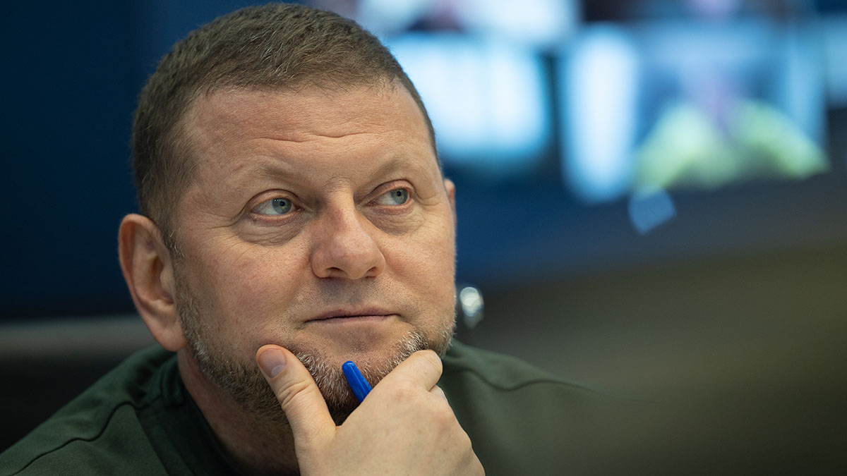 СМИ: Залужный отказался присоединиться к команде Зеленского