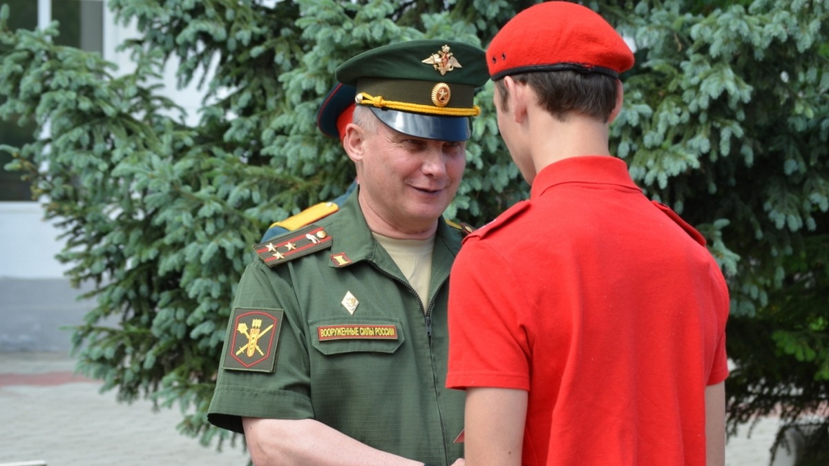 Военком из мемов Захаров станет вице-премьером Забайкалья