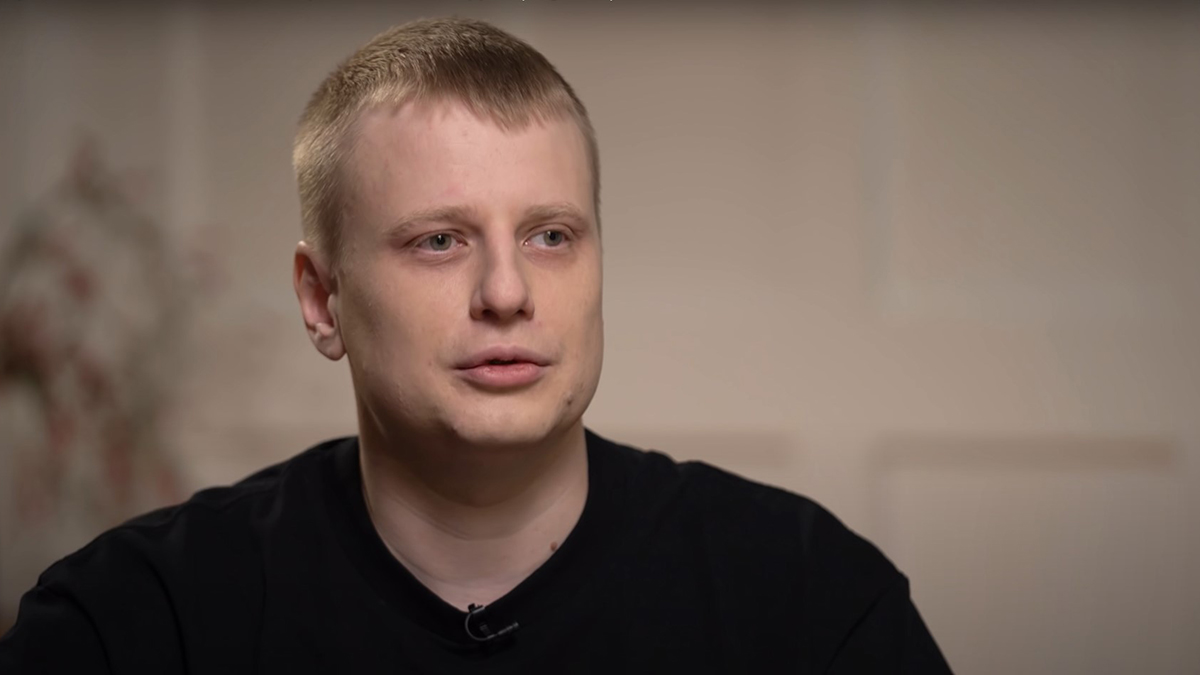 «Хожу лечиться»: Комиссаренко рассказал о жизни после развода