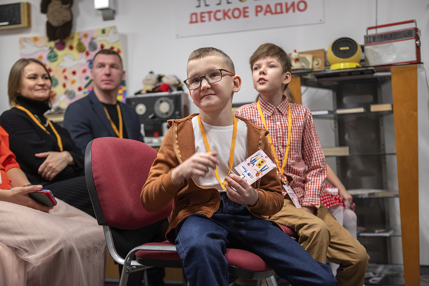 Мечта мальчика из Вологды посетить детскую радиостанцию исполнилась благодаря акции «Елка желаний»