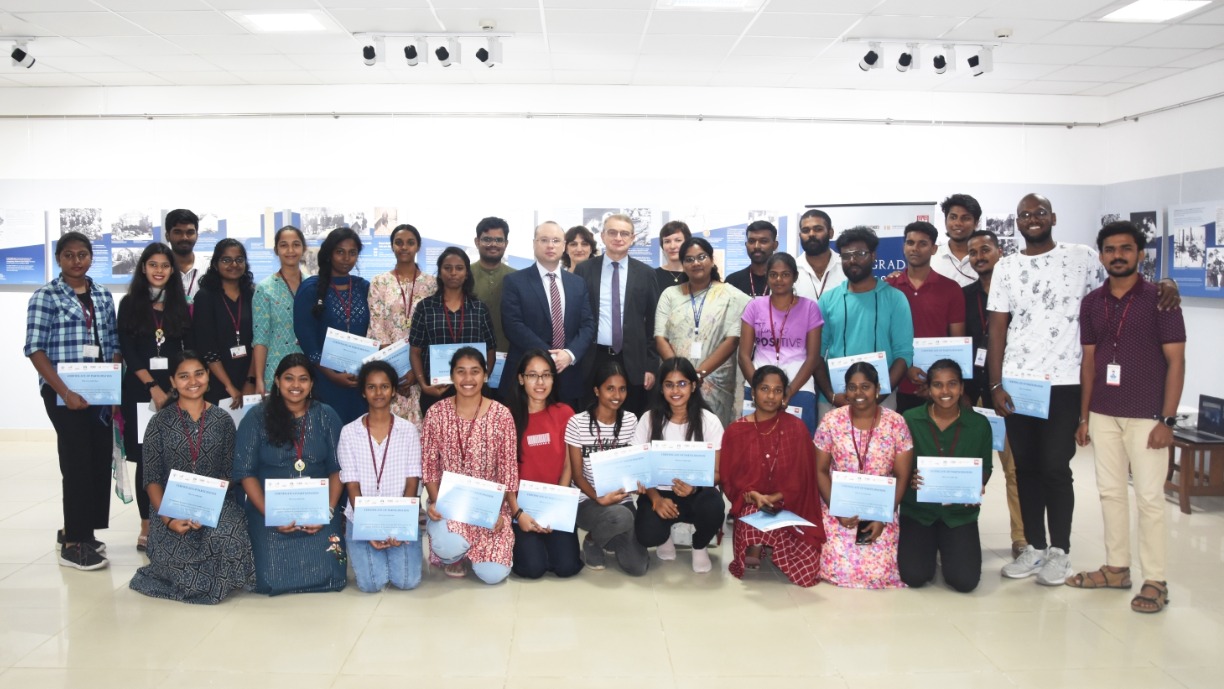 Выставка Музея Победы о блокаде Ленинграда открылась в Индии