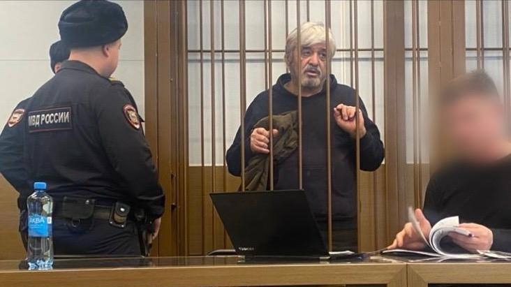 Суд арестовал главу узбекского землячества за оскорбление участников СВО