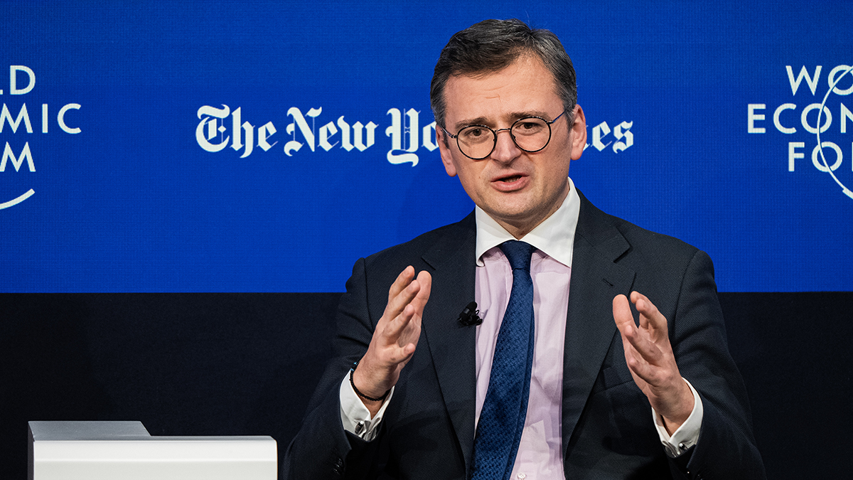 «Регулярно бьют»: Кулеба сделал шокирующее заявление об армии России