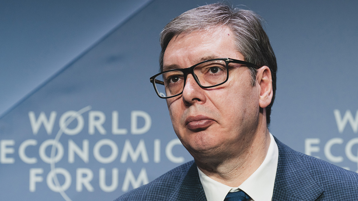 «Все готовятся к войне»: Вучич заявил, что мир находится на пороге конфликта