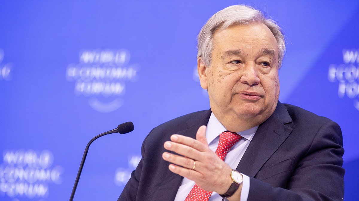 Генсек ООН Гутерреш прилетел в Астану на саммит ШОС