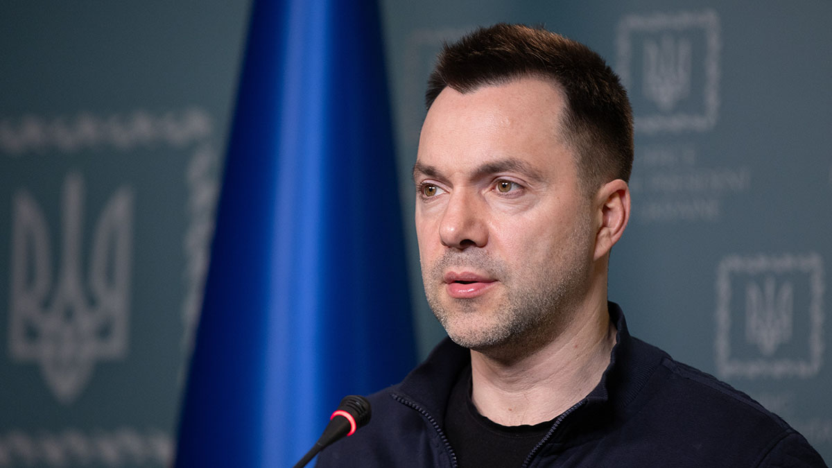 Зеленский ввел санкции против Арестовича*