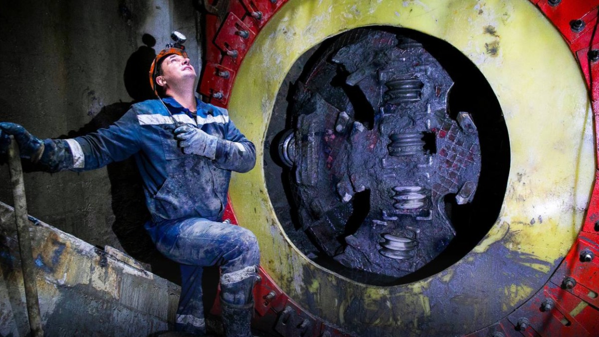 Собянин сообщил о скором завершении реконструкции еще двух газопроводов-дюкеров