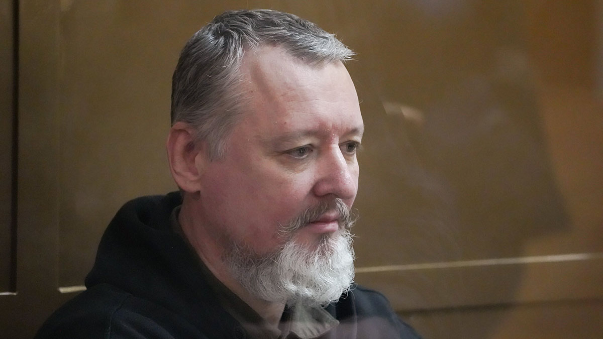 Shot: Игорю Стрелкову стало хуже в колонии, где он отбывает срок