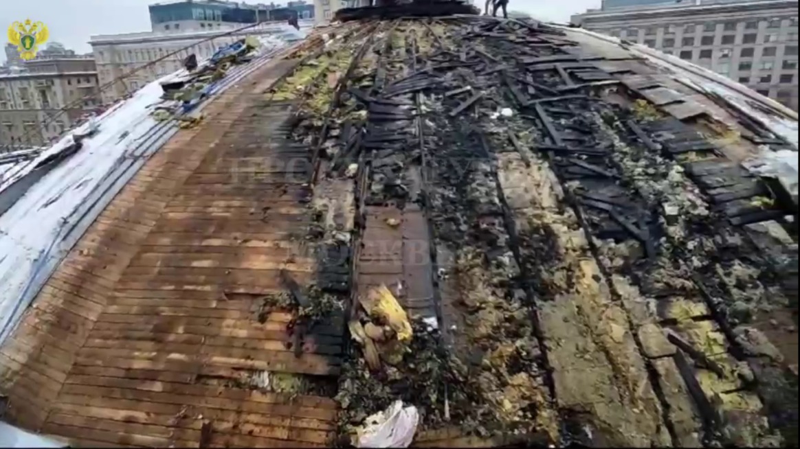 Появились кадры последствий пожара в Театре Сатиры