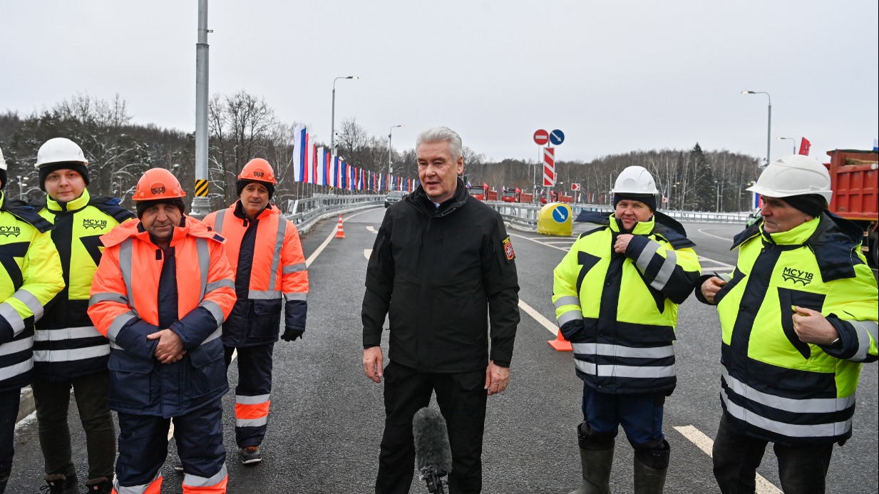 Собянин открыл два путепровода в Теплом Стане