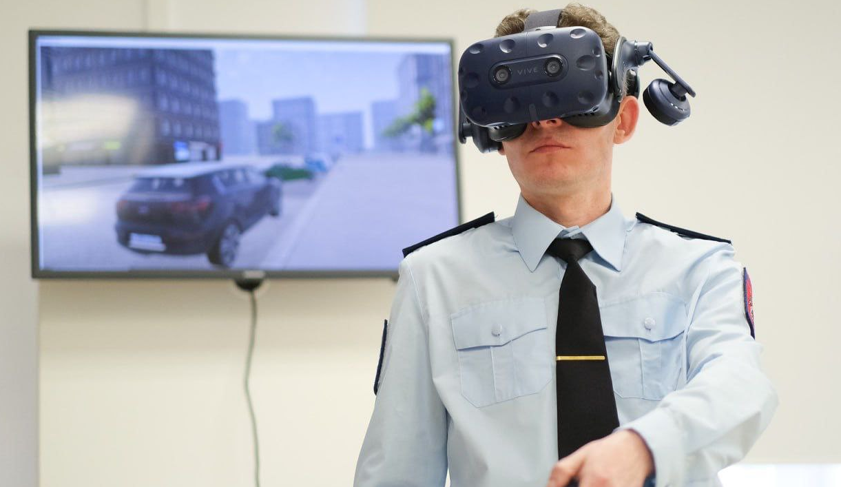 Москвичам рассказали, как проходит обучение инспекторов МАДИ на  VR-тренажерах