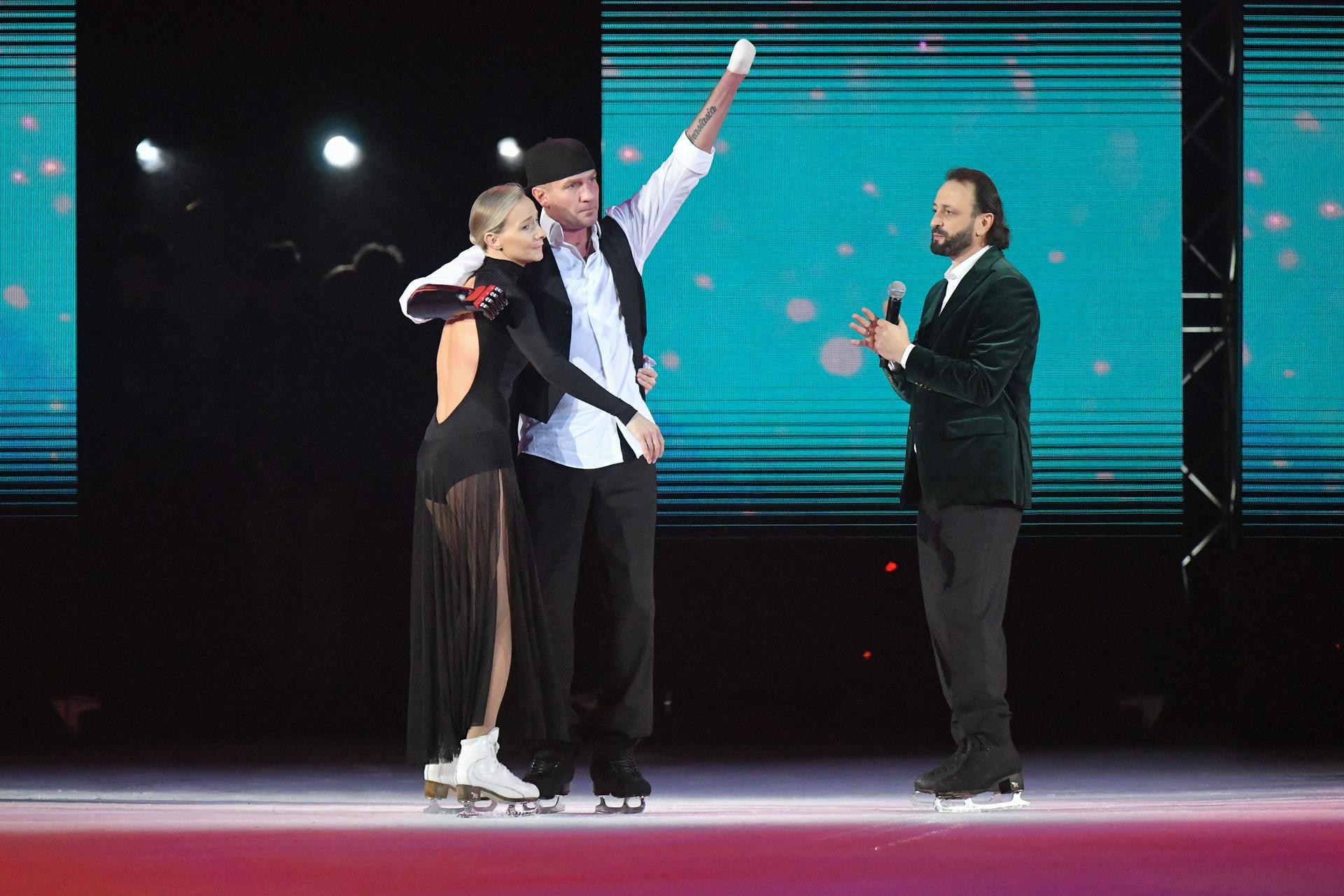 Илья Авербух рассказал о том, как зрители помогли Роману Костомарову вернуться на лед