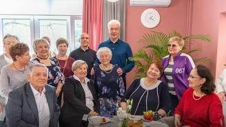 Собянин: 49 новых центров московского долголетия открылись в прошлом году