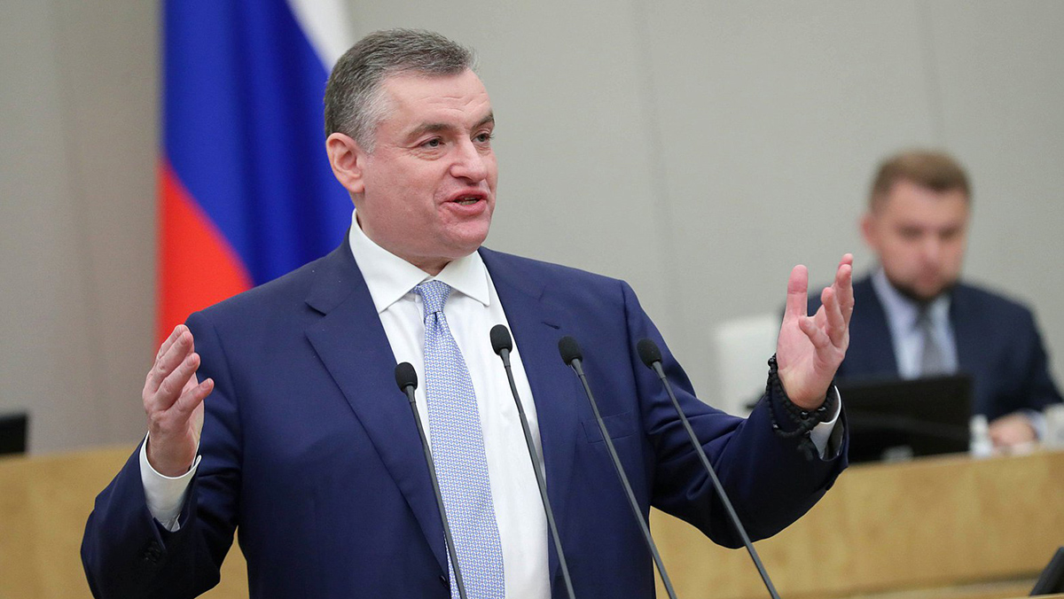 Лидер ЛДПР Слуцкий проголосовал с помощью ТЭГ на участке на выборах в Мосгордуму