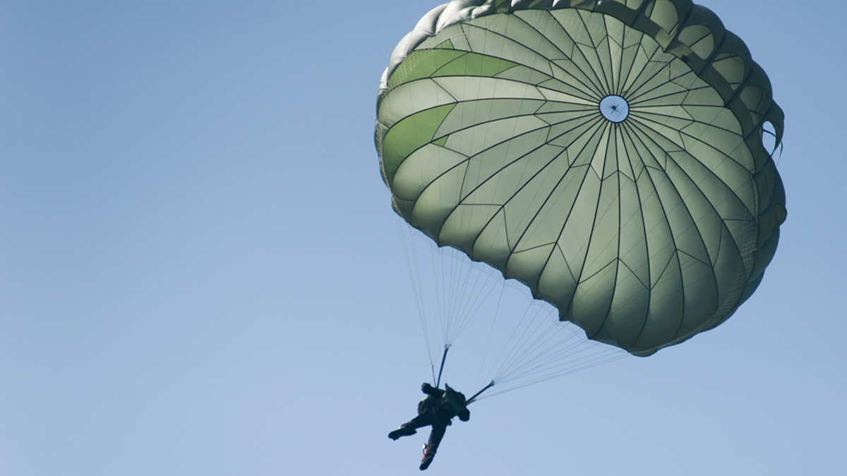 В США раскрыли загадку авиаугонщика, пропавшего в 1971 году с 200 тысячами долларов