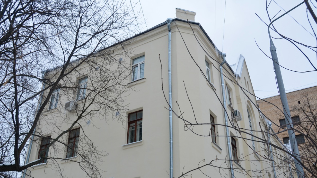 В Хамовниках завершился капитальный ремонт дома, возведенного в стиле эклектика